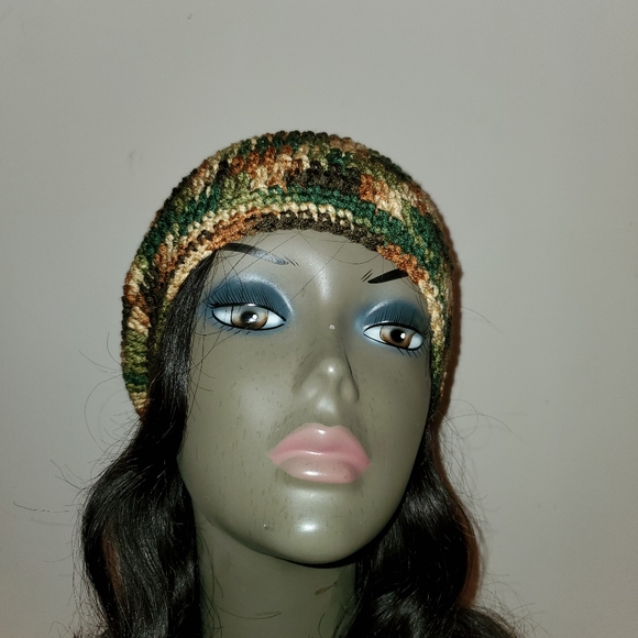 Hat and scarf set - Picture 8 of 8